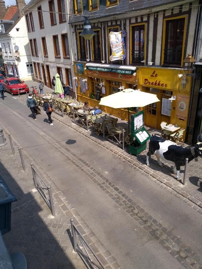 Апартаменты Au Petit Bonheur Сен-Валери-сюр-Сомм Экстерьер фото